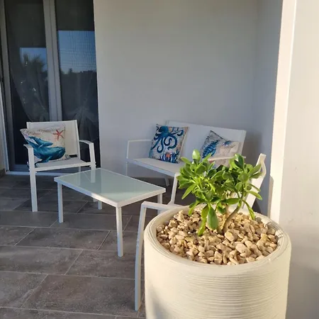 Realbeach Holiday home *